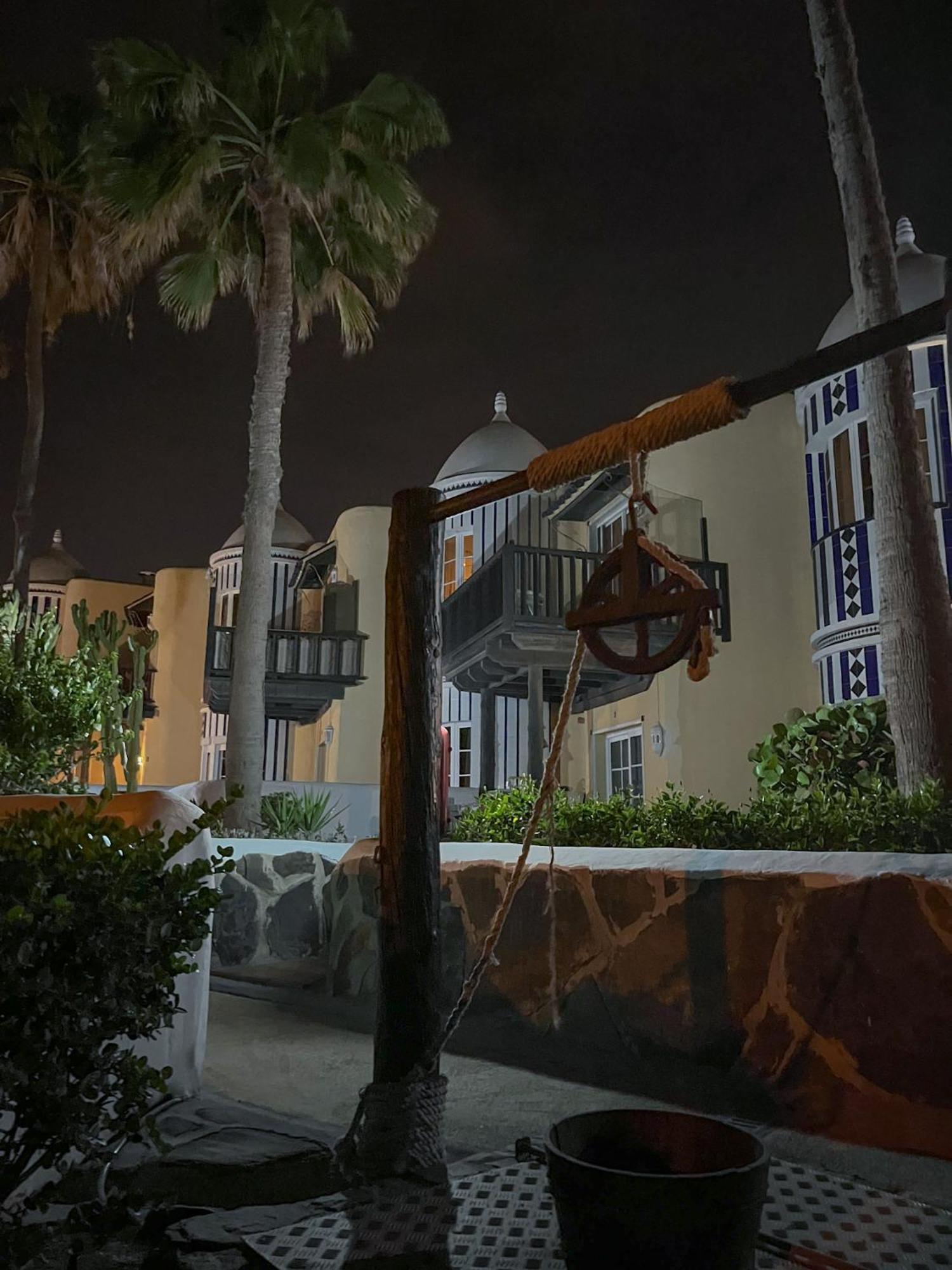 Beautiful Apartment Altamar Playa Del Aguila  Bagian luar foto