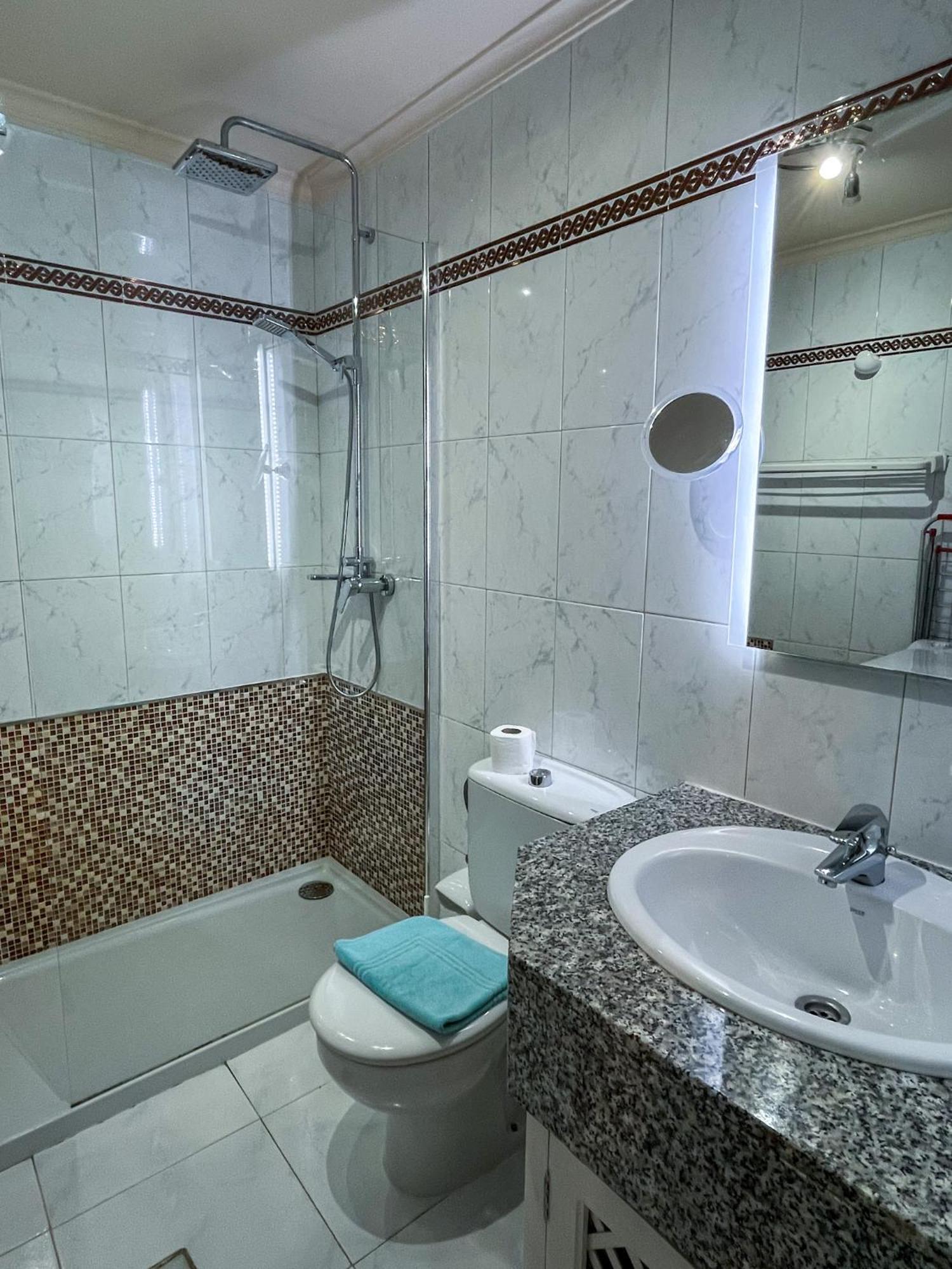 Beautiful Apartment Altamar Playa Del Aguila  Bagian luar foto