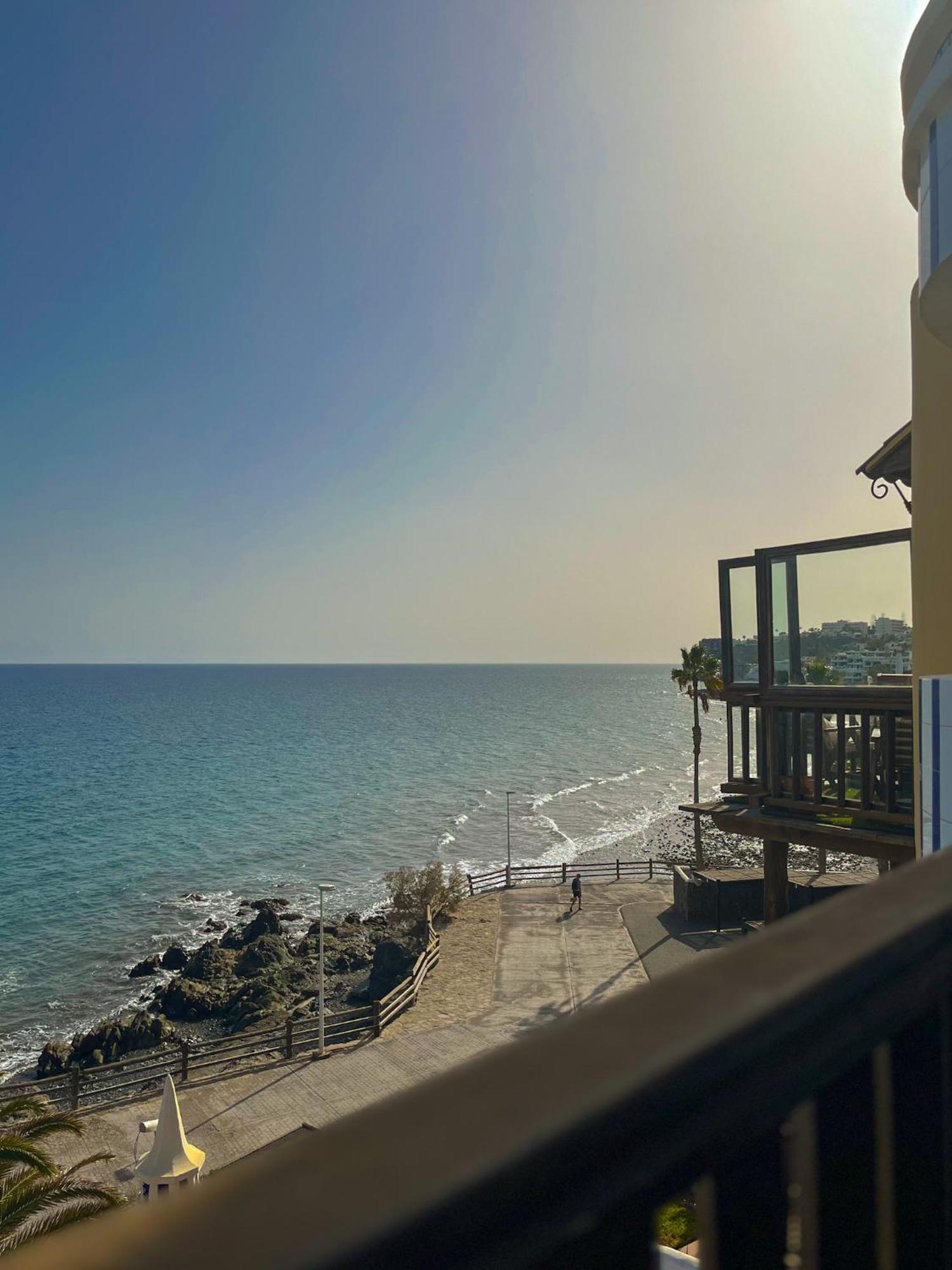 Beautiful Apartment Altamar Playa Del Aguila  Bagian luar foto