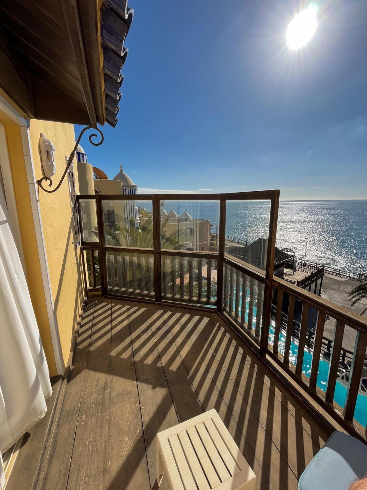 Beautiful Apartment Altamar Playa Del Aguila  Bagian luar foto