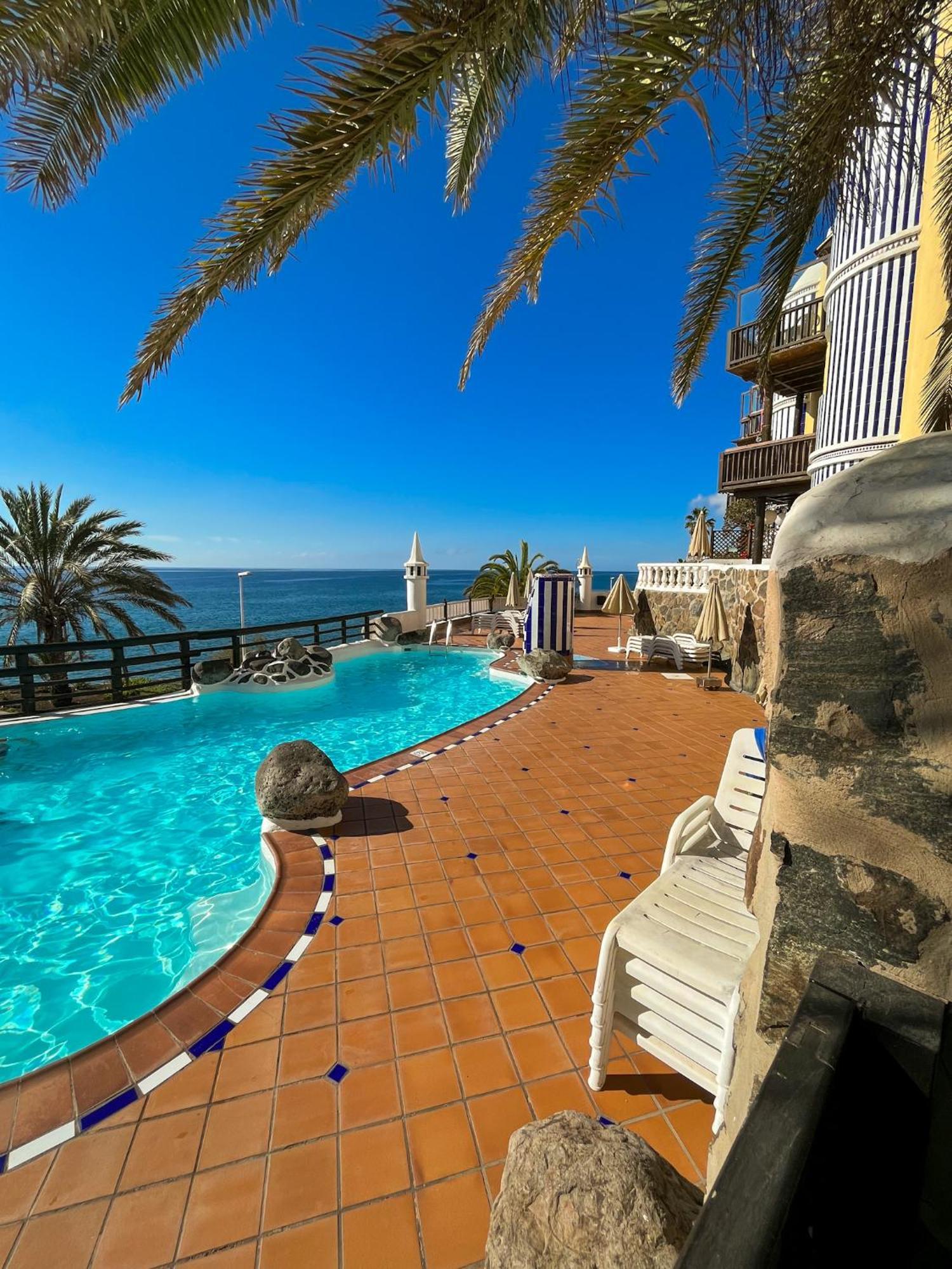 Beautiful Apartment Altamar Playa Del Aguila  Bagian luar foto